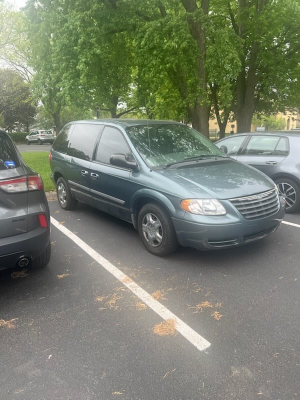 2007 Chrysler Town and Country Junk Car Hershey PA